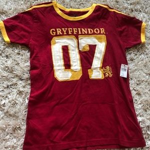 Harry Potter GRYFFINDOR Potter Quidditch Tee XS